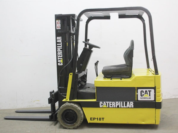 Caterpillar EP18T - Triplo freelift 4300 mm