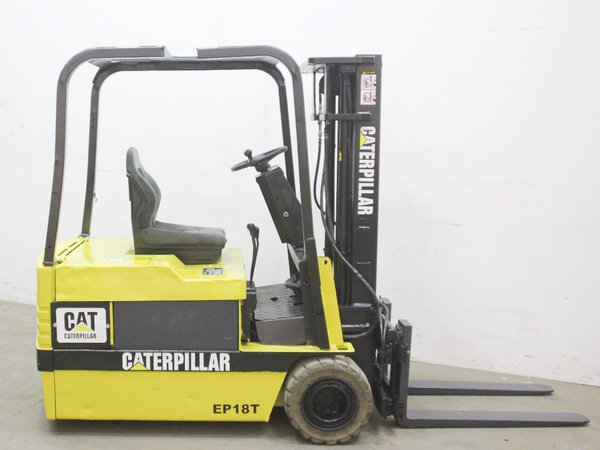 Caterpillar EP18T - Triplo freelift 4300 mm